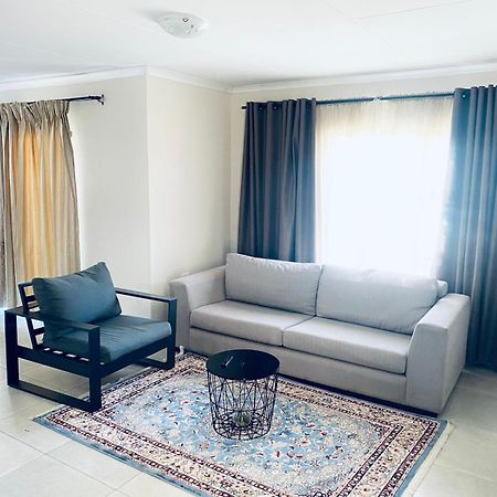 Tranquility Guesthouse Standerton المظهر الخارجي الصورة